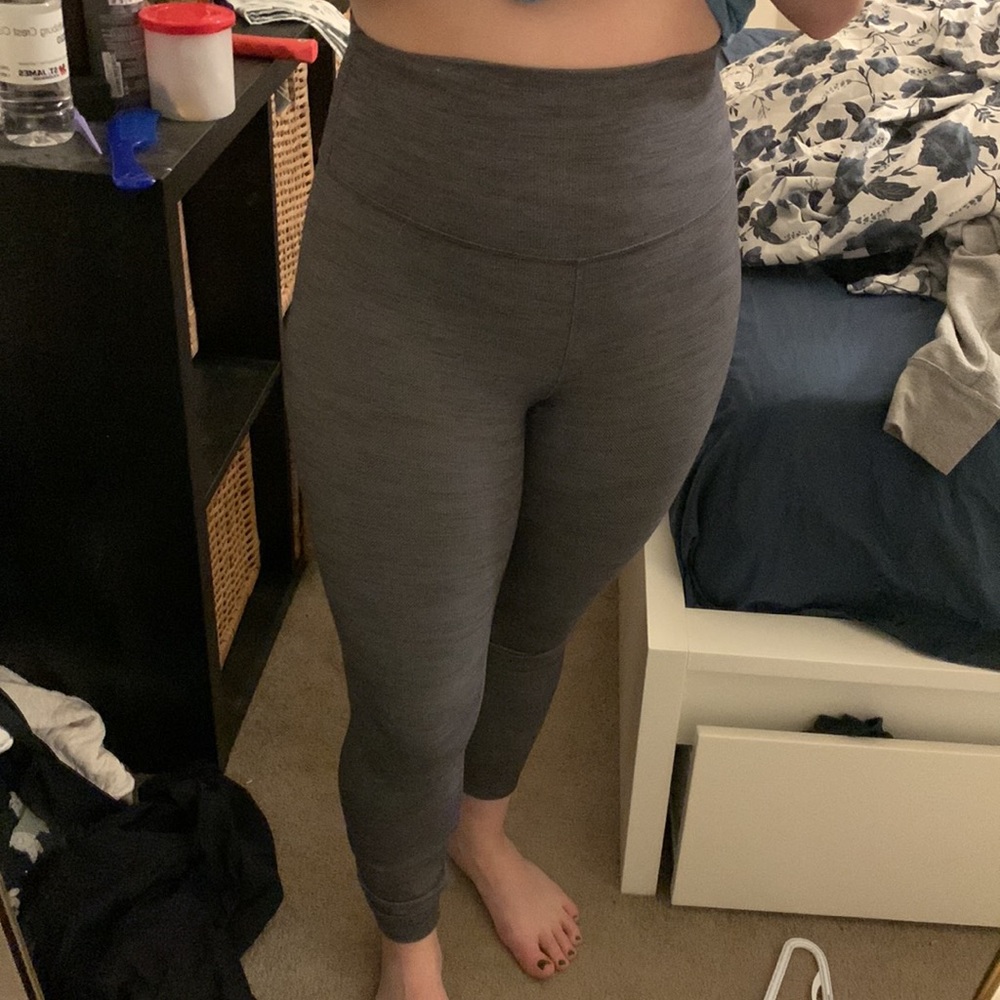 Lululemon Leggings - Size 6